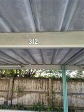 920 W Del Amo Blvd in Torrance, CA - Building Photo - Building Photo