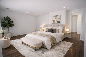 18919 Gault St in Los Angeles, CA - Building Photo - Building Photo