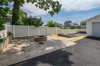 19 Orland St in Milford, CT - Building Photo - Building Photo