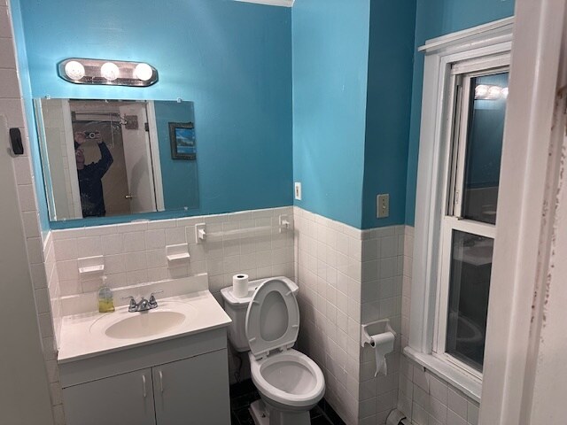 61 School St in Naugatuck, CT - Building Photo - Building Photo