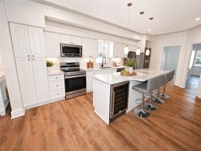 254 Fisher Rd in Rochester, NY - Building Photo - Building Photo