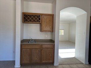 3723 Oasis Springs Rd NE in Rio Rancho, NM - Foto de edificio - Building Photo