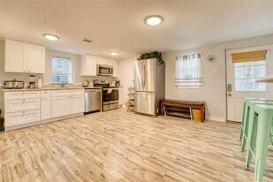 1917 Ave M 1/2 in Galveston, TX - Building Photo