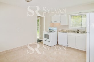 520 King George Rd in Virginia Beach, VA - Building Photo - Building Photo