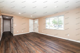 6846 Alter Rd in Dayton, OH - Building Photo - Building Photo