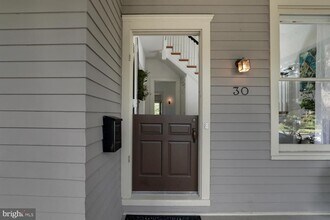 30 Vandeventer Ave in Princeton, NJ - Building Photo - Building Photo