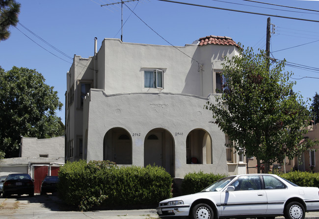 2940 Fruitvale Ave in Oakland, CA - Building Photo - Building Photo