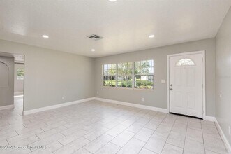 1885 Golfview Dr in Titusville, FL - Building Photo - Building Photo