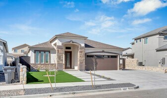 1807 Dana Gray St in El Paso, TX - Building Photo