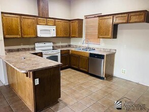 4425 W 12th Pl in Yuma, AZ - Building Photo - Building Photo