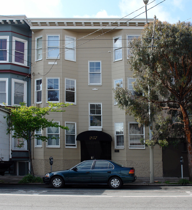 257-261 14th St in San Francisco, CA - Building Photo - Building Photo