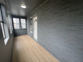 577 6th Ave in Watervliet, NY - Building Photo - Building Photo