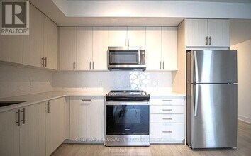 2545 Simcoe St N in Oshawa, ON - Building Photo - Building Photo