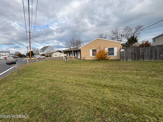 1005 Beach Blvd in Forked River, NJ - Building Photo - Building Photo
