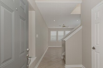 11 Scenic Brook Ct in Spring, TX - Building Photo - Building Photo