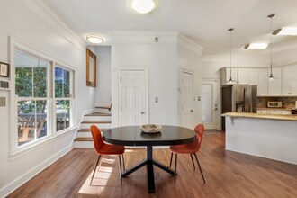 102 W 36th St in Savannah, GA - Building Photo - Building Photo