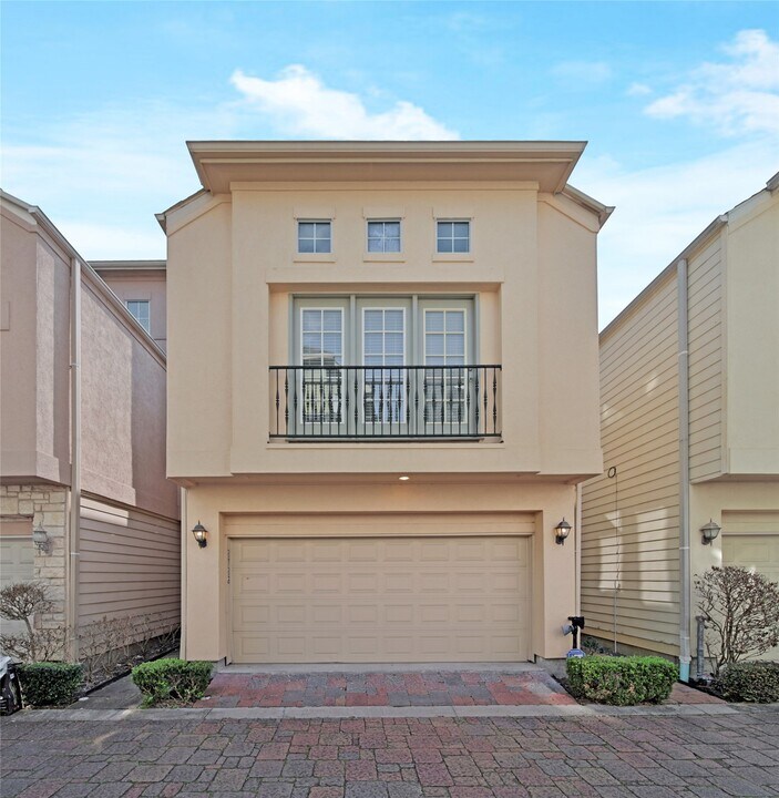 2726 Sherwin St in Houston, TX - Building Photo