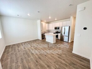 3912 Canoe St in Evans, CO - Building Photo - Building Photo