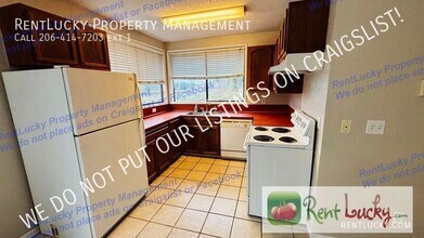 25911 Old Lawson Rd in Black Diamond, WA - Building Photo - Building Photo