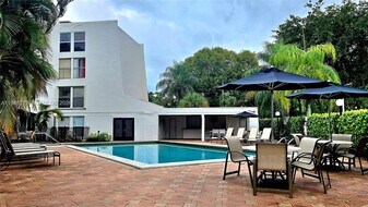 2150 SW 16th Ave in Miami, FL - Building Photo