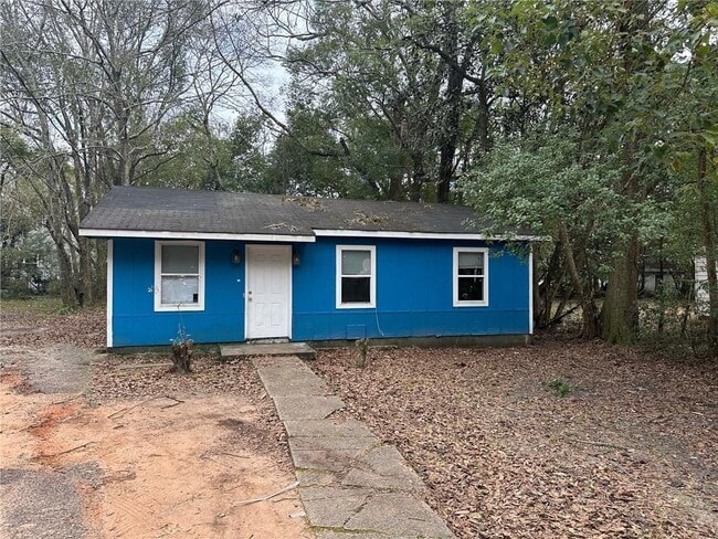 property at 565 Westwood St