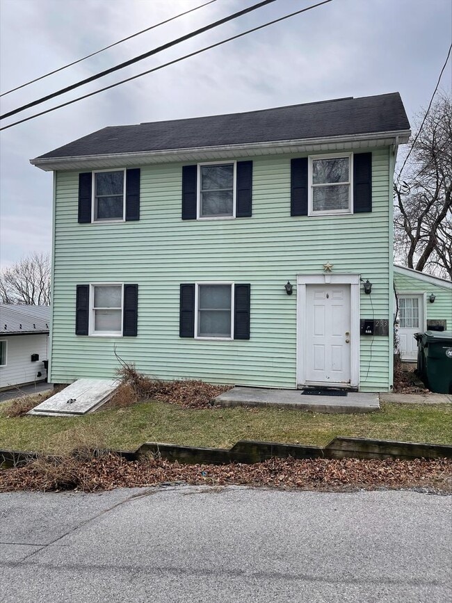 property at 233 N Ridge St