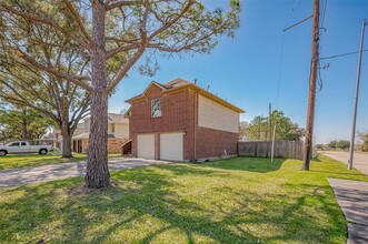 2031 Summerfield Pl in Sugar Land, TX - Building Photo - Building Photo