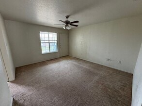 3301 Toledo Dr, Unit Apt D in Killeen, TX - Building Photo - Building Photo