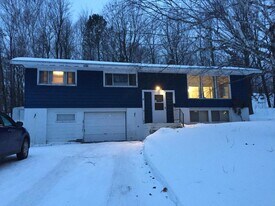 4815 Woodland Ave in Duluth, MN - Building Photo