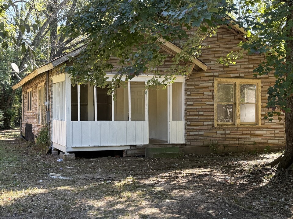 3903 Polk St in Monroe, LA - Building Photo