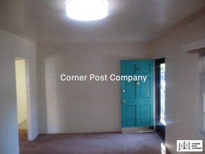 533 Valencia Dr SE in Albuquerque, NM - Building Photo - Building Photo