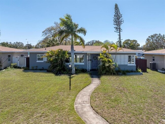 6618 3rd Ave N in St. Petersburg, FL - Building Photo - Building Photo