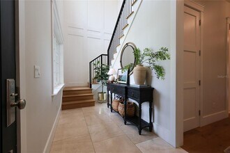 2402 W Parkland Blvd in Tampa, FL - Building Photo - Building Photo