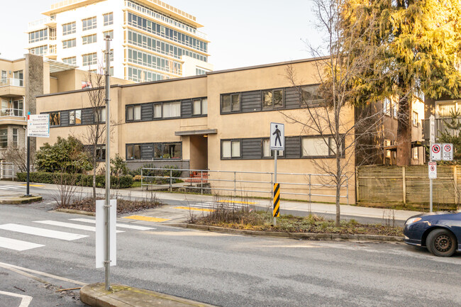 The Mattan in Vancouver, BC - Building Photo - Building Photo
