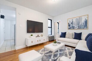 401 E 68th St, Unit 4F in New York, NY - Building Photo