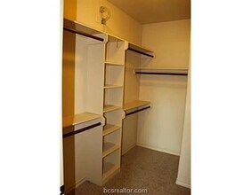 3002 Old Ironsides Dr in College Station, TX - Building Photo - Building Photo