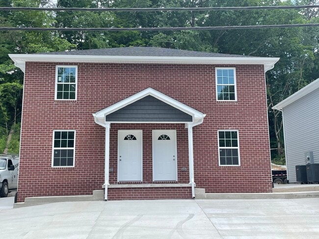 1011 W 5th St, Unit 6 in Corbin, KY - Building Photo - Building Photo