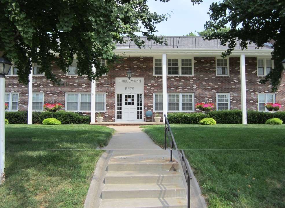 Sandra Ann Apartments in Omaha, NE - Foto de edificio