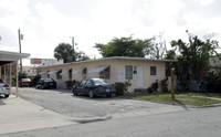 528-530 W 44th St in West Palm Beach, FL - Foto de edificio - Building Photo