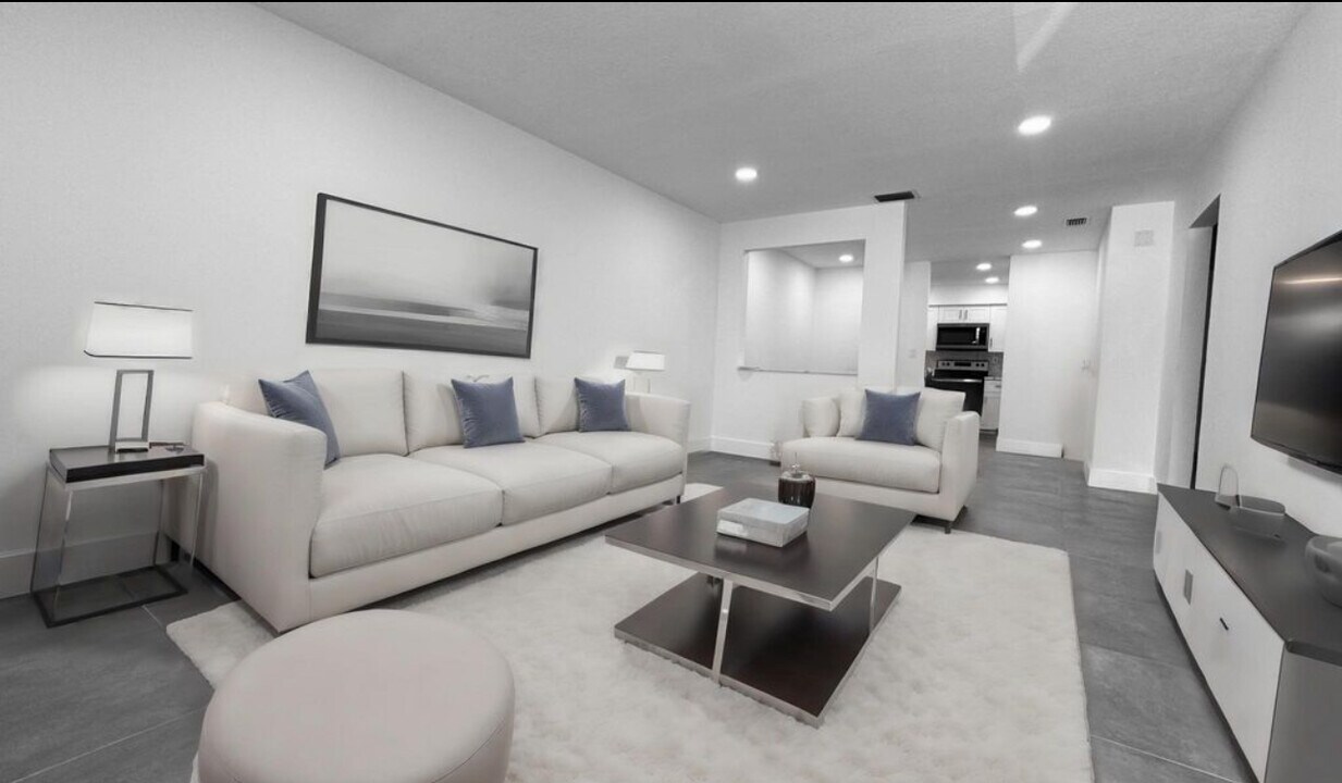 1470 NW 22nd Ct in Fort Lauderdale, FL - Building Photo