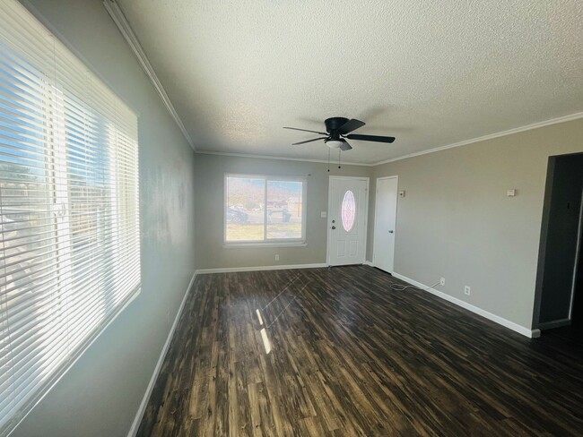 1604 Young St in Barstow, CA - Building Photo - Building Photo