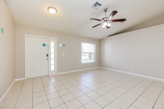 16 NE 20th Ct in Cape Coral, FL - Building Photo - Building Photo