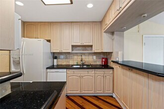 1422 Wiley St in Hollywood, FL - Building Photo - Building Photo