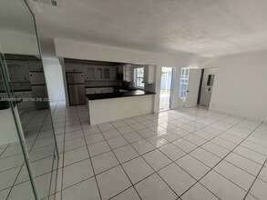 6931 SW 24th Ct in Miramar, FL - Building Photo - Building Photo