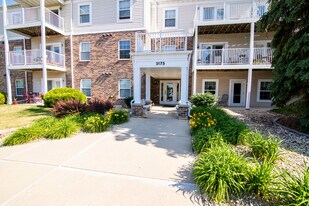 Applegate II in Dubuque, IA - Building Photo