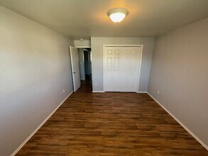 1114 N Cleveland St in Kennewick, WA - Building Photo - Building Photo
