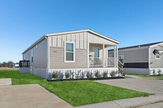 1611 American Dr in Cleburne, TX - Building Photo - Building Photo