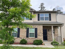 354 Cornielle Ln in Charlotte, NC - Building Photo