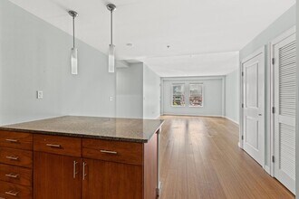 16 Miner St in Boston, MA - Building Photo - Building Photo