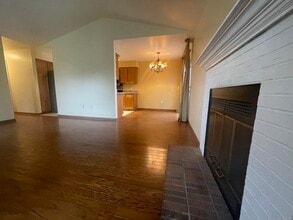 1581 Dover Hill N in Walled Lake, MI - Building Photo - Building Photo